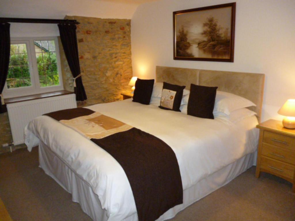 مبيت وإفطار Halstock Quiet Woman House الغرفة الصورة